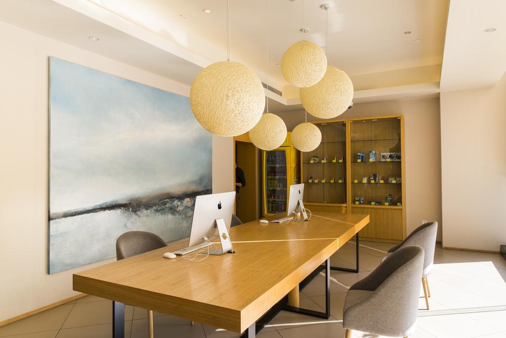 Ji Hotel Shanghai Xujiahui Экстерьер фото